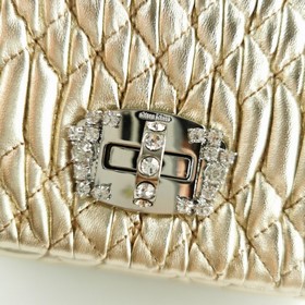 Miumiu &nbsp;сумка через плечо Светло-золотистый Артикул： 5B
