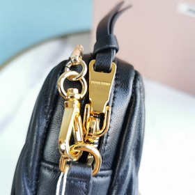 Miumiu Цепочка для сумки Черный Артикул： 5BP066 Новая сумка для