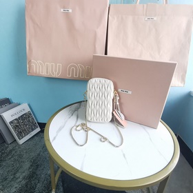 Miumiu сумка с цепочкой Новая сумка для мобильного телефона, Ma