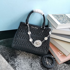 Miumiu Улучшенная версия, цепочка из 9K стеклянных кристаллов, мо