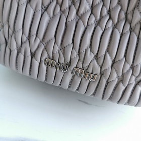 Miumiu Улучшенная версия, цепочка из 9K стеклянных кристаллов, св