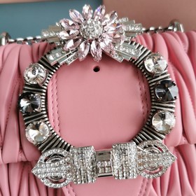 Miumiu &nbsp; Сумка с цепочкой Цвет： вишневый, номер модели： 