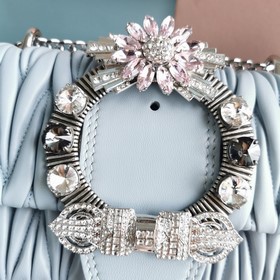 Miumiu &nbsp;сумка с цепочкой Цвет： синий, артикул： 5BD084 .