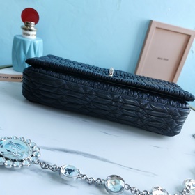 Miumiu Новая усовершенствованная версия цепочки с кристаллами, эк