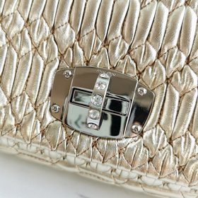 Miumiu &nbsp; Обновленная версия цепочки с кристаллами, экскл