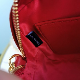 Miumiu Сумка с цепочкой Новая сумка в форме сердца, артикул： 5BH1