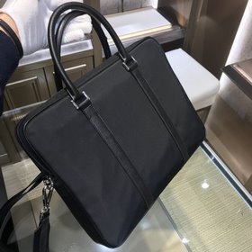 PRADA Артикул： 2VE368 Мужская сумка из нейлона Импортная парашю