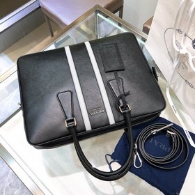 Prada  Новейшая модель портфеля Артикул： 2VE368 Импортная кожа 