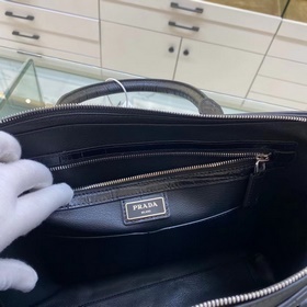 Prada Модель： 2VE368 Черный портфель с крокодиловым узором Импор