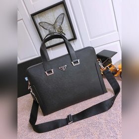 Prada Классическая модель Портфель Модель： 81189 Изготовлена из