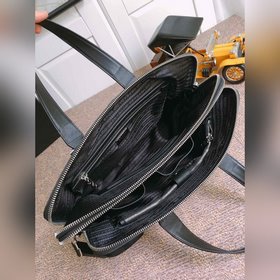 Prada Классическая модель Портфель Модель： 81189 Изготовлена из 