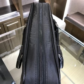 Prada Модель： 2VE871 Мужская сумка из нейлона Импортная ткань па