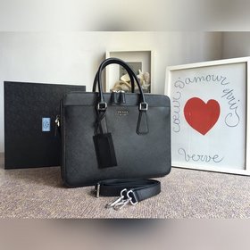 Новая мужская сумка Prada Артикул： 2VE369 Цвет： темно-синий Изгот