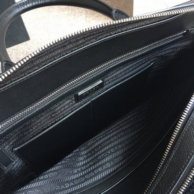 Новая мужская сумка Prada Артикул： 2VE369 Цвет： темно-синий Изгот