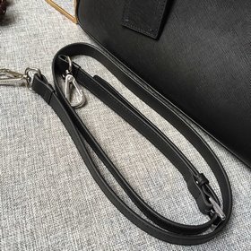 Prada портфель Новый номер модели： 0368 Ширина дна 3,5 см. Легкая