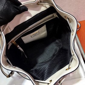 Prada Новый номер модели： 1BZ035 Рюкзак Изготовлена из импортной