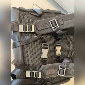 Prada Новый альпинистский рюкзак Артикул： 2VZ079 Этот рюкзак с д