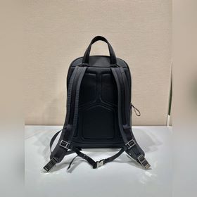 Prada Новый рюкзак Модель： 2VZ085 Этот рюкзак изготовлен из импо