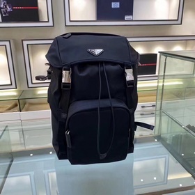 PRADA Модель, разработанная совместно ad и Pd： 2VC015. Два крупн
