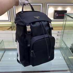 PRADA Модель, разработанная совместно ad и Pd： 2VC015. Два крупн