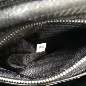 Рюкзак Prada Одиночная кожаная ручка, регулируемые тканевые плеч