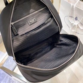 Новая мужская сумка Prada, модель： 2VZ084 Треугольный эмалевый ло