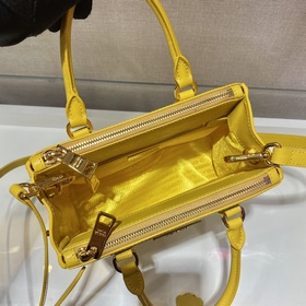 Prada Mini Killer Модель： 1BA906 Сумка Galleria Изготовлена из ф