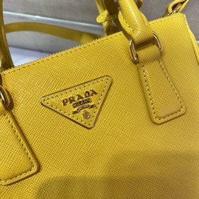 Prada Mini Killer Модель： 1BA906 Сумка Galleria Изготовлена из ф