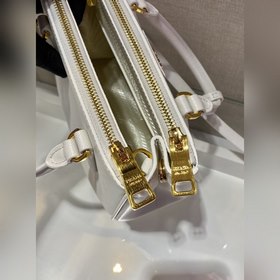 Prada Mini Killer Модель： 1BA906 Сумка Galleria Изготовлена из ф
