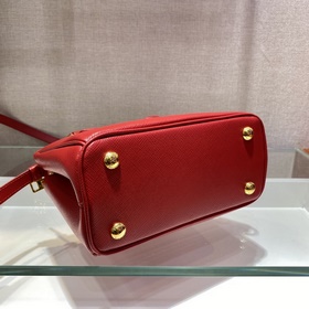 Prada Mini Killer Модель： 1BA906 Сумка Galleria Изготовлена из ф