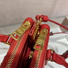Prada Mini Killer Модель： 1BA906 Сумка Galleria Изготовлена из ф