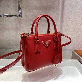 Prada Mini Killer Модель： 1BA906 Сумка Galleria Изготовлена из ф