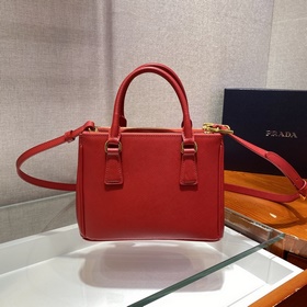 Prada Mini Killer Модель： 1BA906 Сумка Galleria Изготовлена из ф