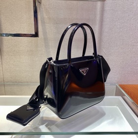 Prada Новая модель с глянцевой поверхностью Модель №： 1BA320 Сум