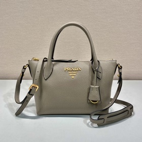 Prada Новая модель с двумя ремнями Модель： 1BA111 Двойные ремни 