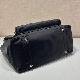 Prada  Классическая сумка для мамы Модель： 1BG102 Эта сумка для 