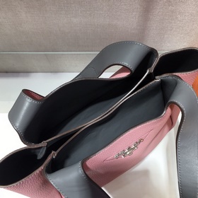 Prada  Сумка для продуктов Новая модель сумка-ведро Артикул 1BG3