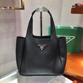 Prada  Сумка для продуктов Новая модель сумка-ведро Артикул： 1BG