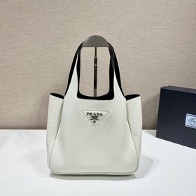 Prada  Сумка для продуктов Новая модель сумка-ведро Артикул： 1BG