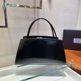 PRADA Новый номер модели： 1BA327 Эта сумка из весенне-летней ко