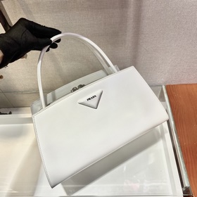 PRADA Новый номер модели： 1BA327b Эта сумка из весенне-летней ко