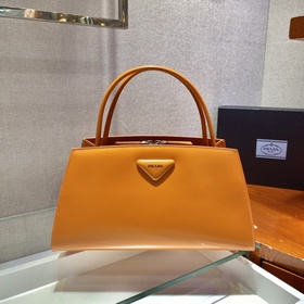 PRADA Новый номер модели： 1BA327 Эта сумка из весенне-летней кол
