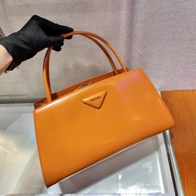 PRADA Новый номер модели： 1BA327 Эта сумка из весенне-летней кол