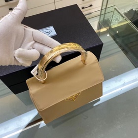 Prada Ретро сумка Модель 1BH608 Лаконичный и элегантный дизайн, 