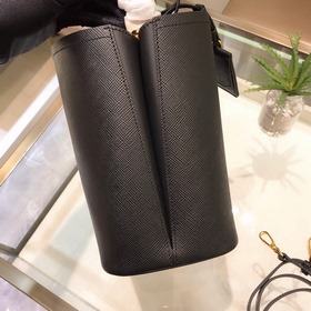 Prada Двойная сумка-ведро Артикул： 1BA212 Популярная во всем мир
