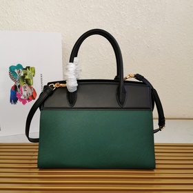 Сумка Prada из кожи Saffiano и телячьей кожи Кожа Двойные ручки 