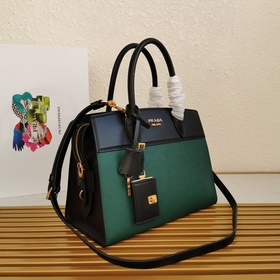 Сумка Prada из кожи Saffiano и телячьей кожи Кожа Двойные ручки 