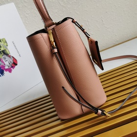PRADA сумка через плечо Модель： 1BA212 Изготовлена из импортной 
