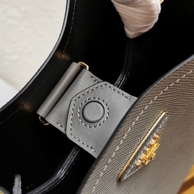 Сумка через плечо PRADA Модель： 1BA212 Изготовлена из импортной к