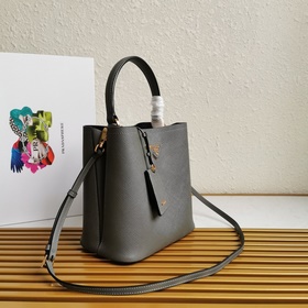 Сумка через плечо PRADA Модель： 1BA212 Изготовлена из импортной к